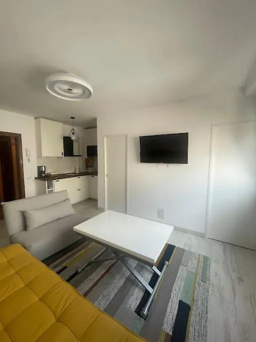 Renovated Modern Apartment In The City Center Santa Cruz de Tenerife Spain